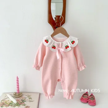 Одежда для маленьких девочек, клубничный комбинезон, осенняя одежда для новорожденных 0-2 лет